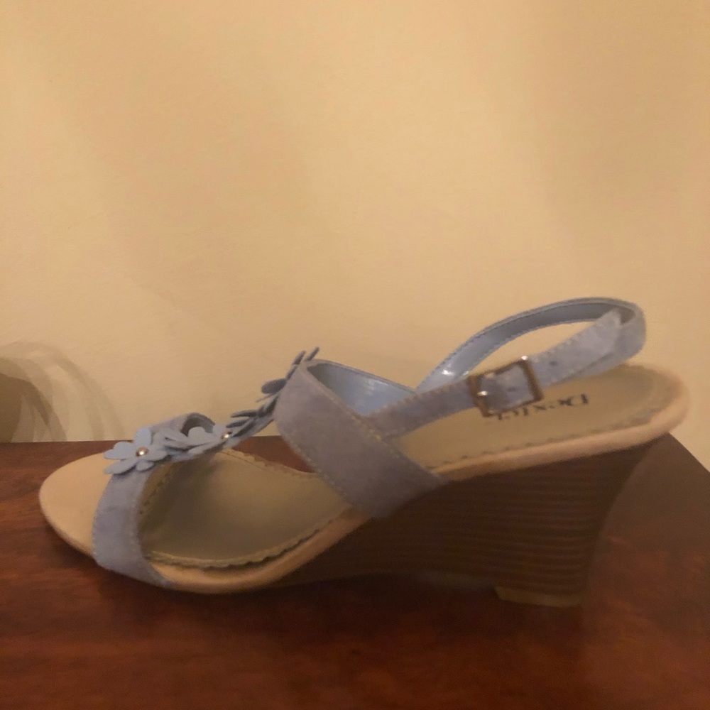 Light blue floral wedges - Picture 11 of 15